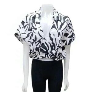 Le Raganne NWT 100% Linen S/S Black and White Top Size  Large